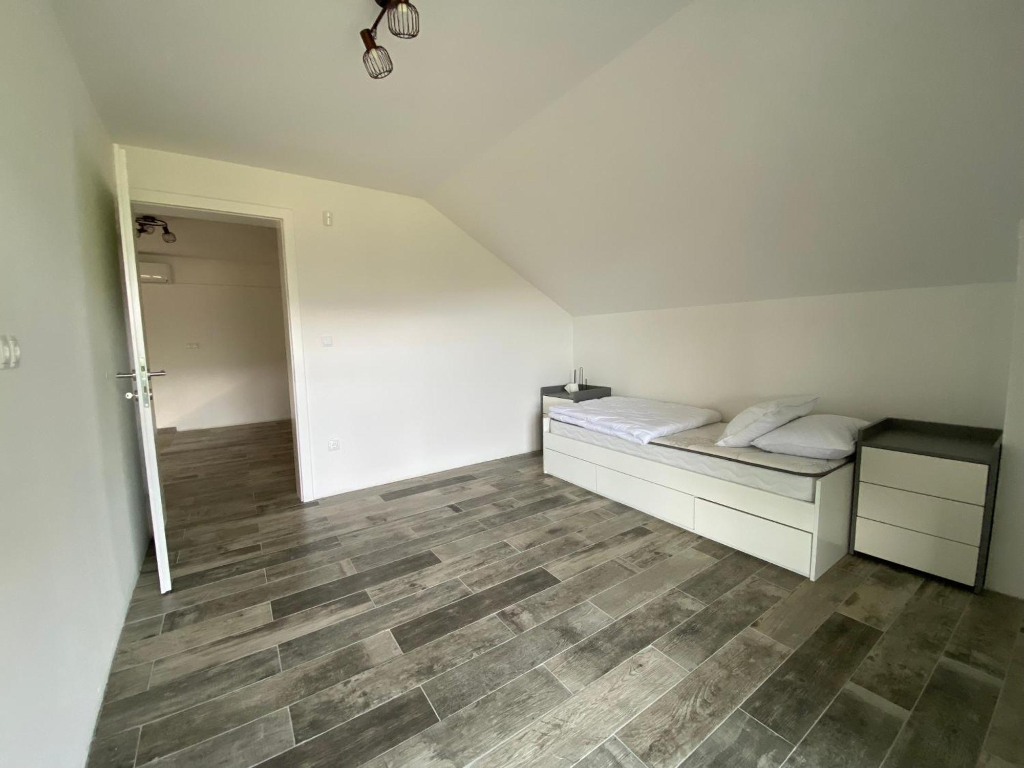 Banderas Villa Sarajevo
